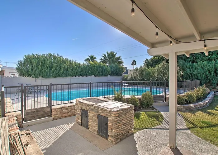 Poolside Relaxation: Upscale Gem 3 Mi To Old Town!
