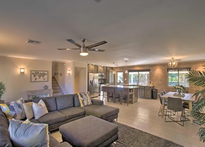 Poolside Relaxation: Upscale Gem 3 Mi To Old Town! Scottsdale
